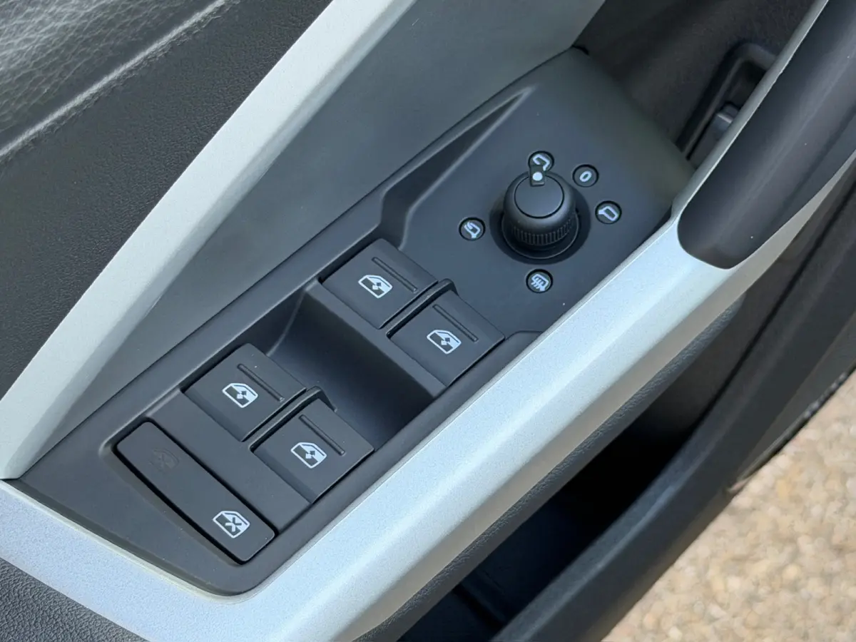 45 TFSI e S-line | Panoramadak | Leder | Sonos | Carplay | Led | Camera | Dode hoek | Elek. achterklep | Rijklaar incl. garantie