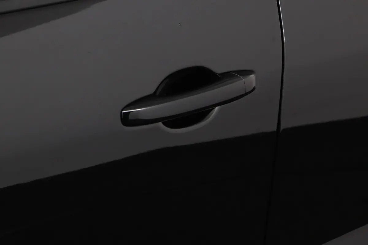 techno full hybrid E-Tech 200 | Trekhaak | Parkeercamera | Adapt. Cruise | Google Navigatie |
