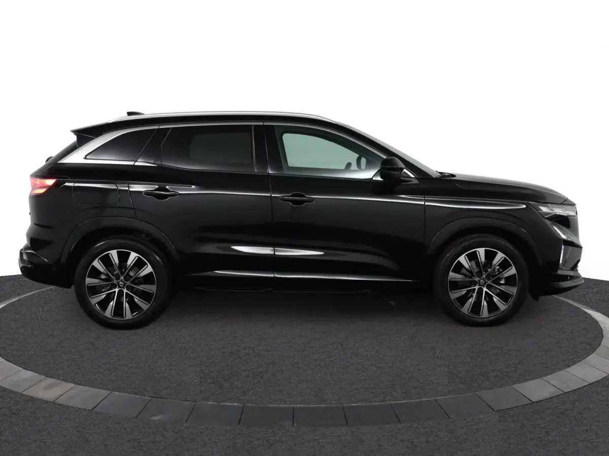 techno full hybrid E-Tech 200 | Trekhaak | Parkeercamera | Adapt. Cruise | Google Navigatie |