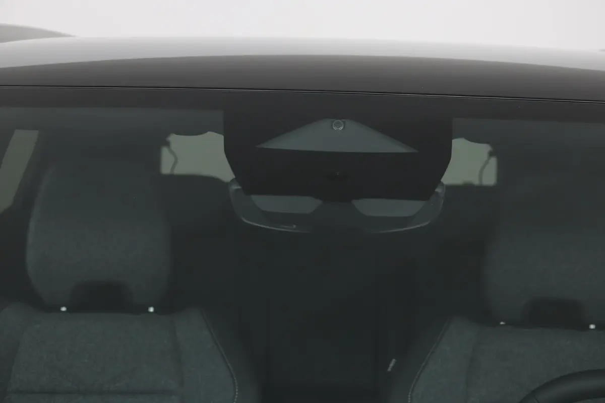 techno full hybrid E-Tech 200 | Trekhaak | Parkeercamera | Adapt. Cruise | Google Navigatie |