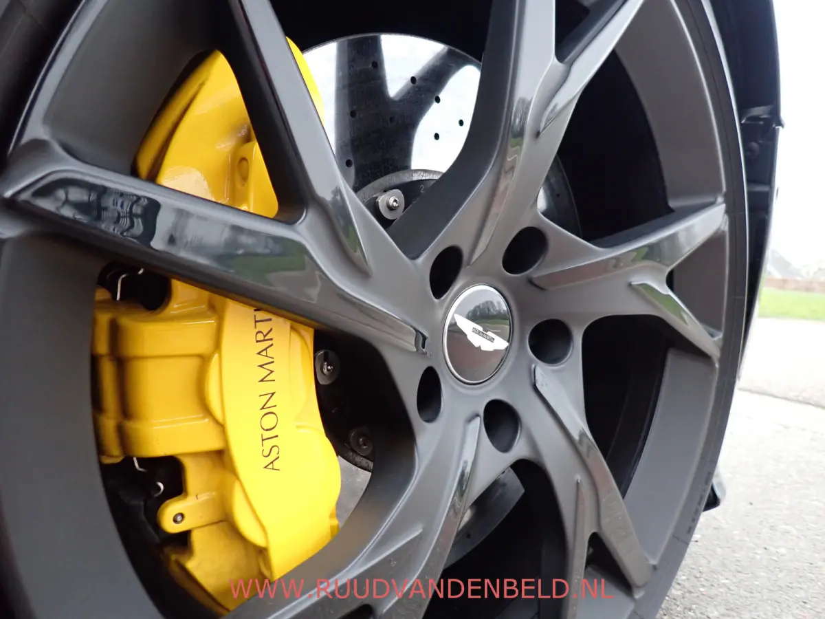 5.2 V12 Superleggera CARBON- AM PREMIUM GARANTIE TOT 04-2027