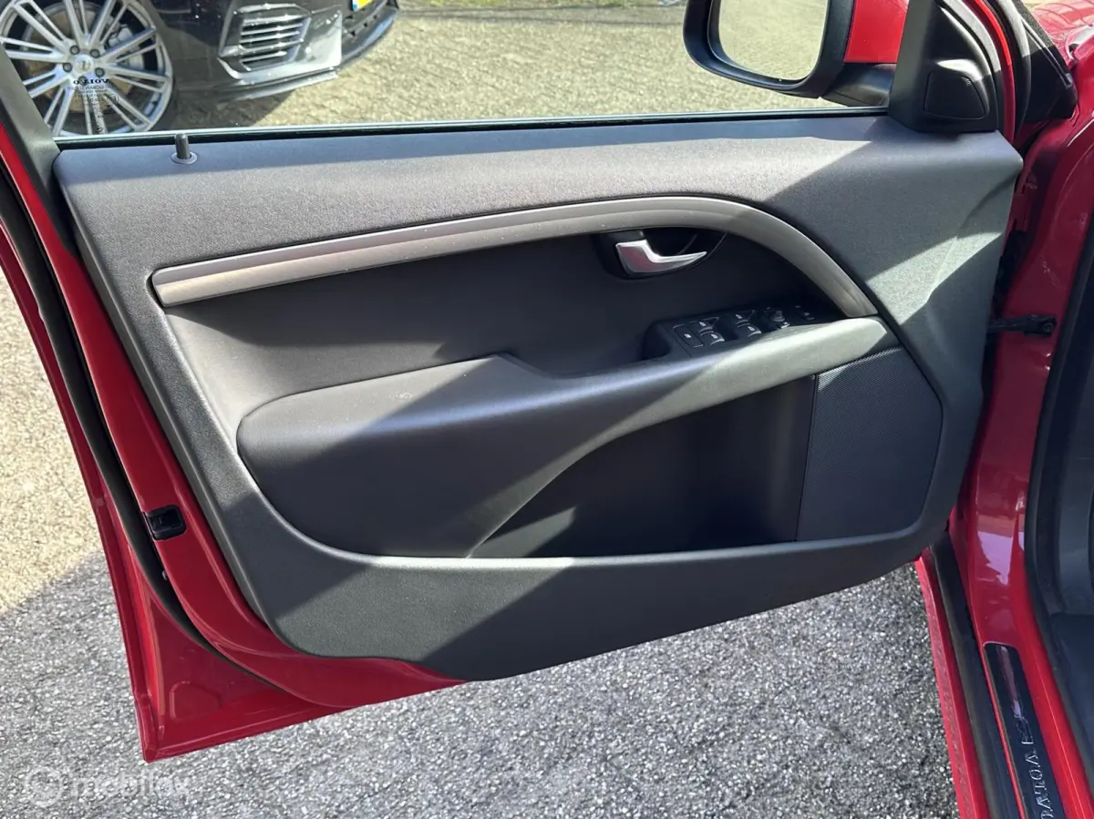 T5|5 Cilinder|Automaat|Connected Touch|Stoelverwarming|Navi|Bluetooth