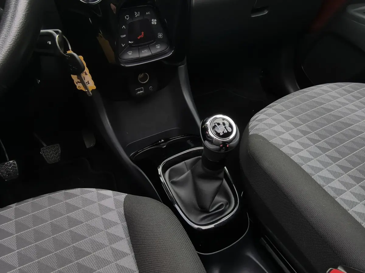 1.0 e-VTi Allure TOP! // AIRCO / CRUISE / CARPLAY / SCHUIFDAK / NAP / CAMERA