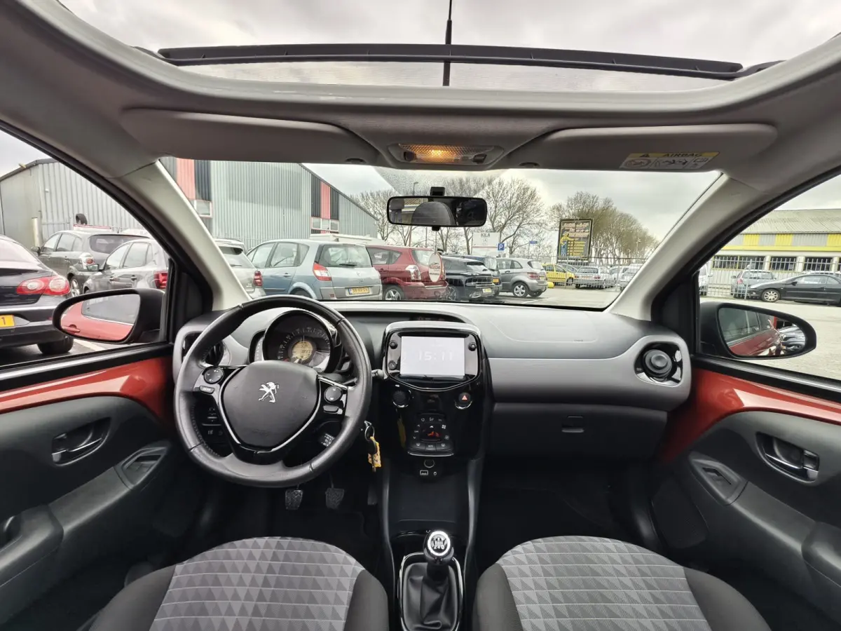 1.0 e-VTi Allure TOP! // AIRCO / CRUISE / CARPLAY / SCHUIFDAK / NAP / CAMERA