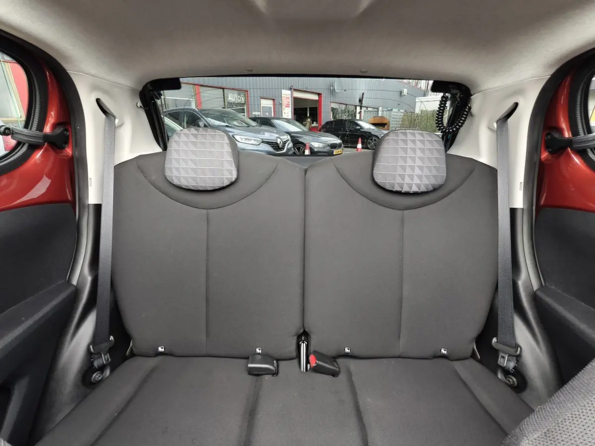 1.0 e-VTi Allure TOP! // AIRCO / CRUISE / CARPLAY / SCHUIFDAK / NAP / CAMERA