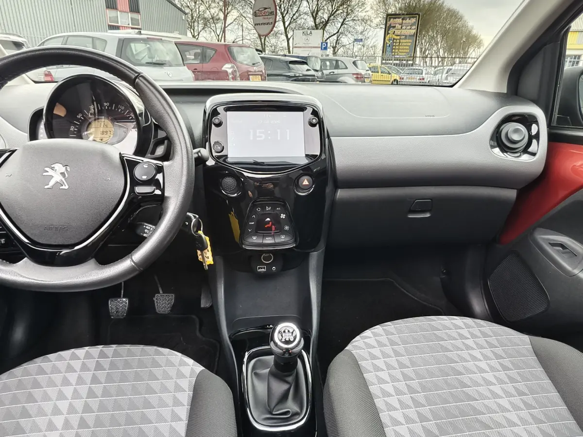1.0 e-VTi Allure TOP! // AIRCO / CRUISE / CARPLAY / SCHUIFDAK / NAP / CAMERA