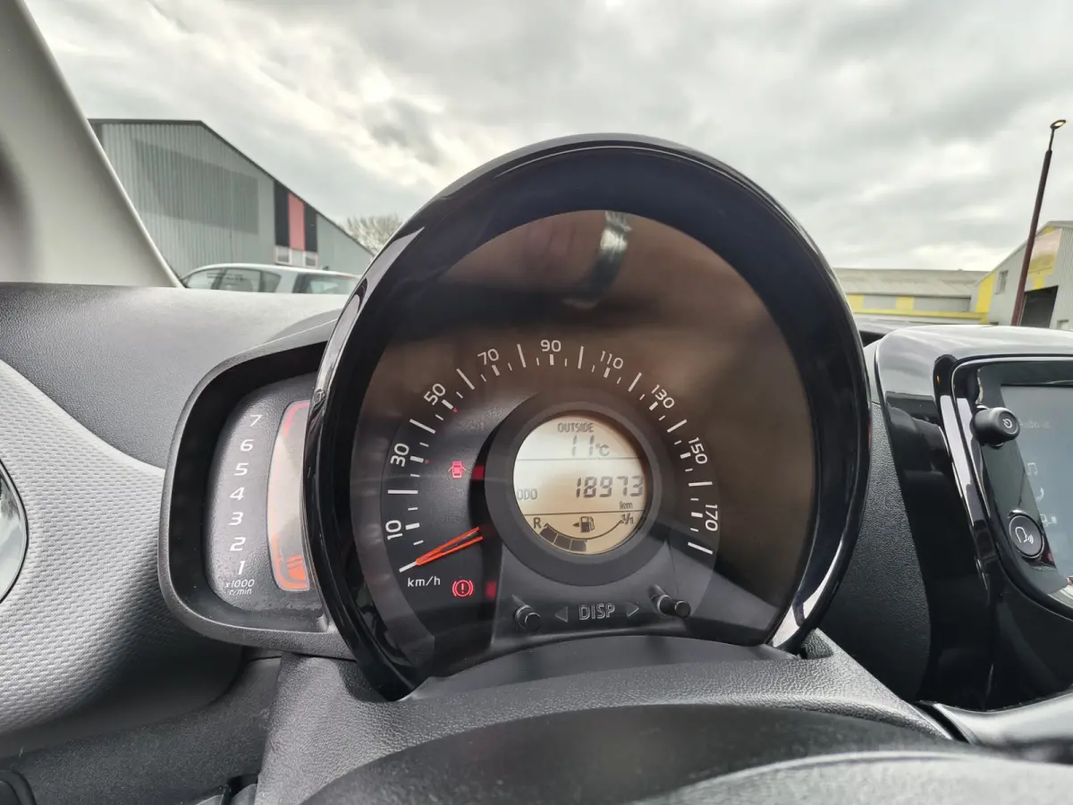 1.0 e-VTi Allure TOP! // AIRCO / CRUISE / CARPLAY / SCHUIFDAK / NAP / CAMERA