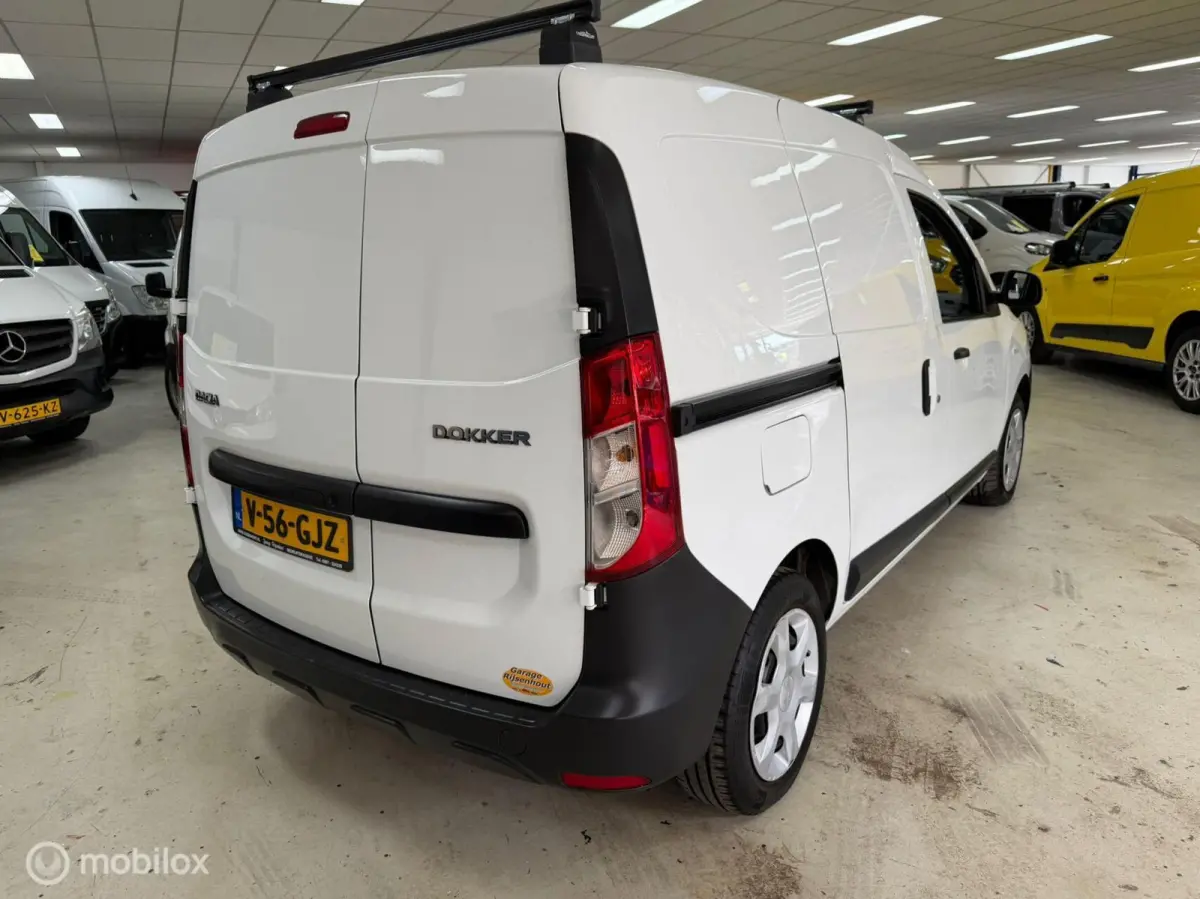 bestel 33.000 km 1.5 Blue dCi met 33.000 km