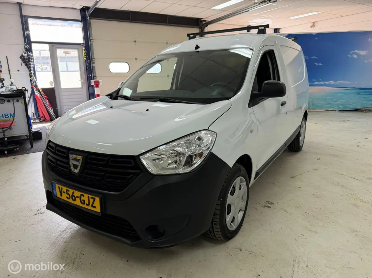 bestel 33.000 km 1.5 Blue dCi met 33.000 km