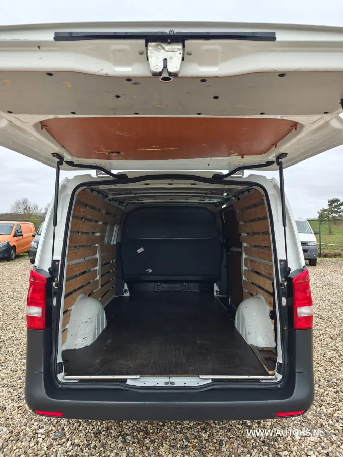 110 CDI Extra Lang , apk maart 2027 , airco , camera , cruise , Euro 6 , 2e Eig.