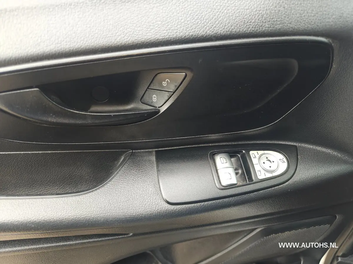 110 CDI Extra Lang , apk maart 2027 , airco , camera , cruise , Euro 6 , 2e Eig.