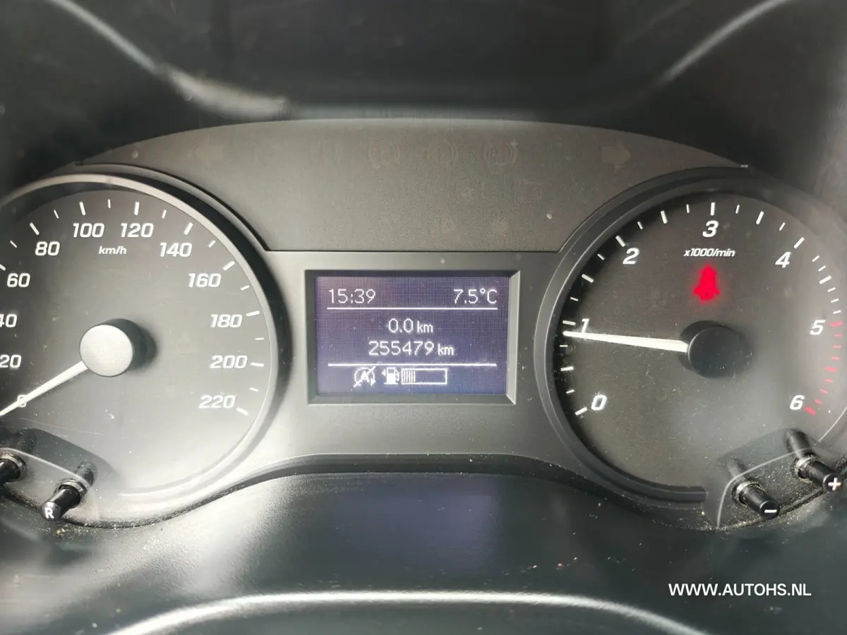 110 CDI Extra Lang , apk maart 2027 , airco , camera , cruise , Euro 6 , 2e Eig.