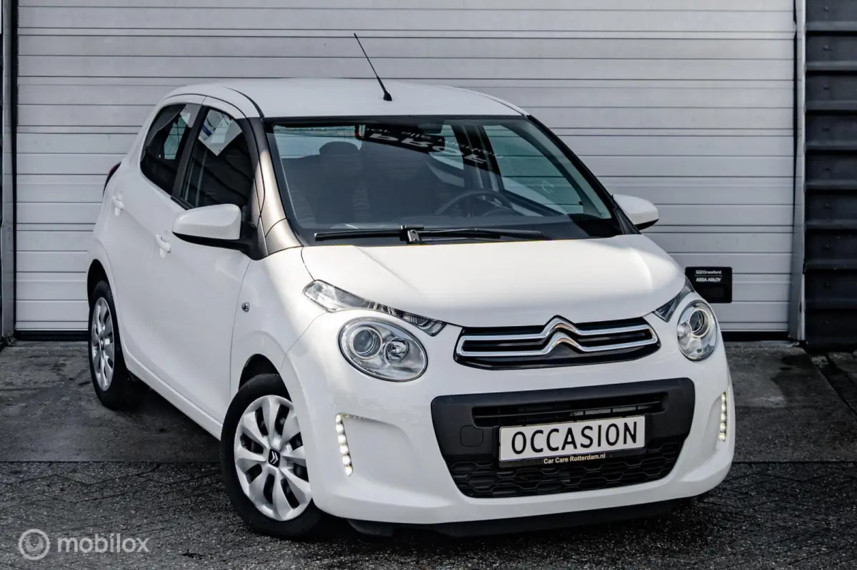 1.0 VTi Shine |Stoelverwarming|Camera|Carplay