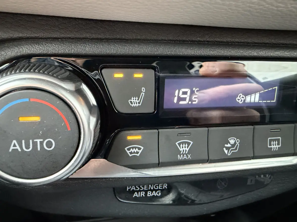 1.6 Hybrid Premiere Edition Stoelverwarming Navigatie Onderhoudsboekje