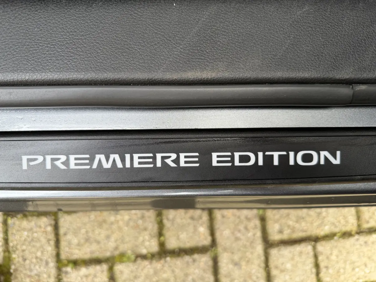 1.6 Hybrid Premiere Edition Stoelverwarming Navigatie Onderhoudsboekje