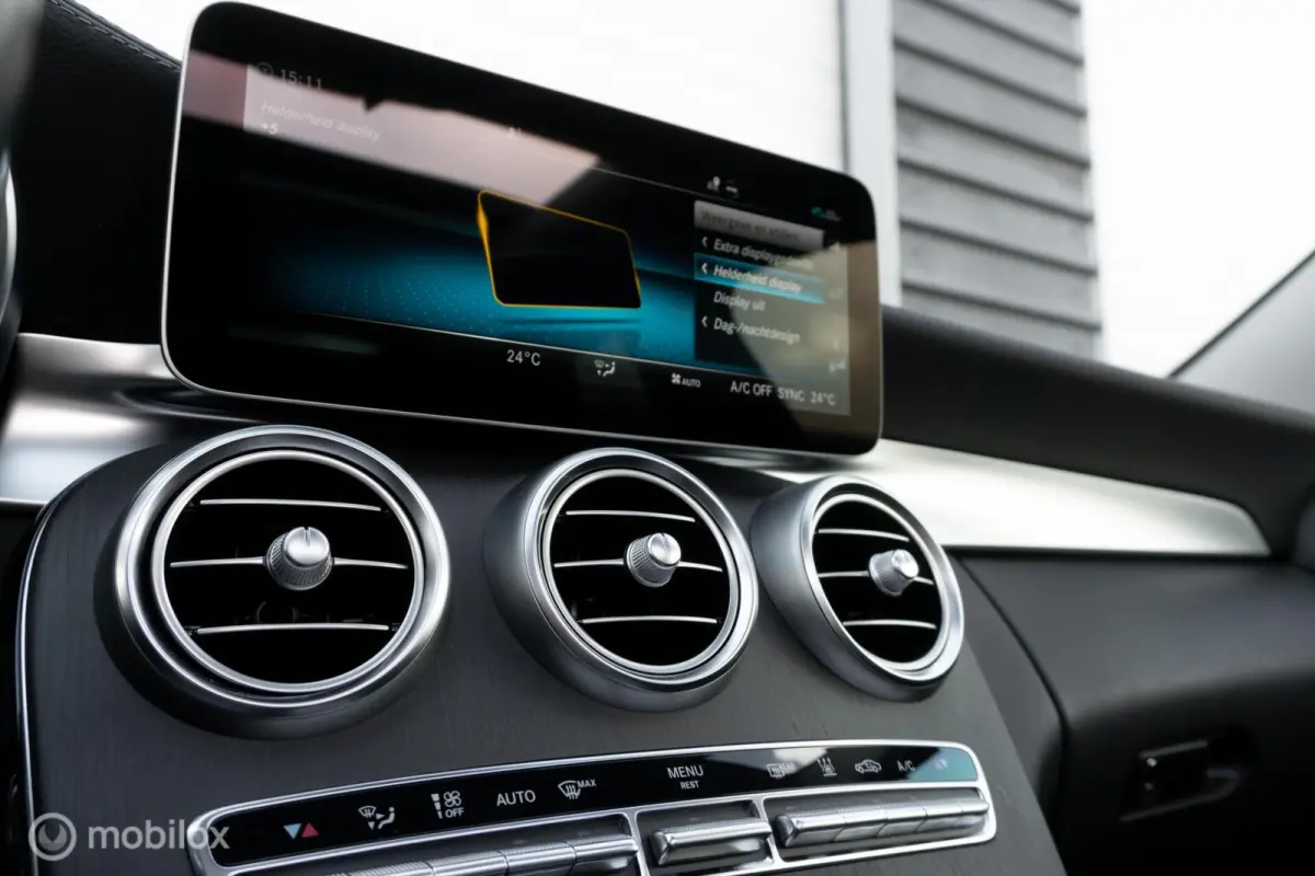 300 e Premium Plus Pack|Panorama dak|360° camera|Apple Carplay