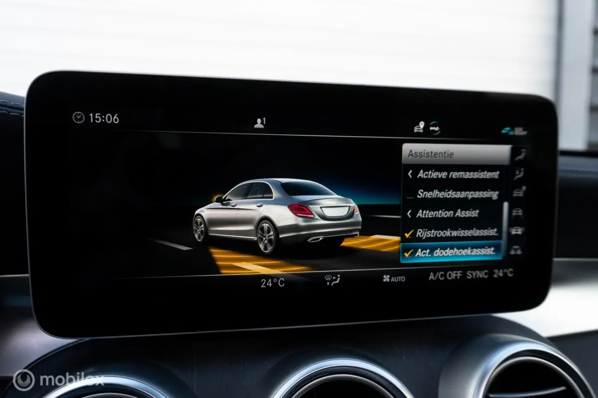 300 e Premium Plus Pack|Panorama dak|360° camera|Apple Carplay