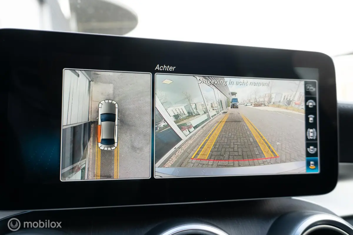 300 e Premium Plus Pack|Panorama dak|360° camera|Apple Carplay
