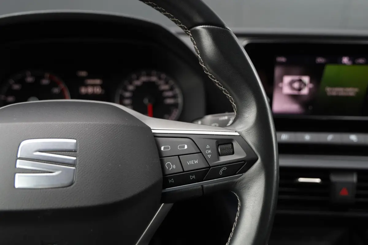 1.0 TSI Reference Trekhaak Fabrieksgarantie 06-2027 NL-Auto