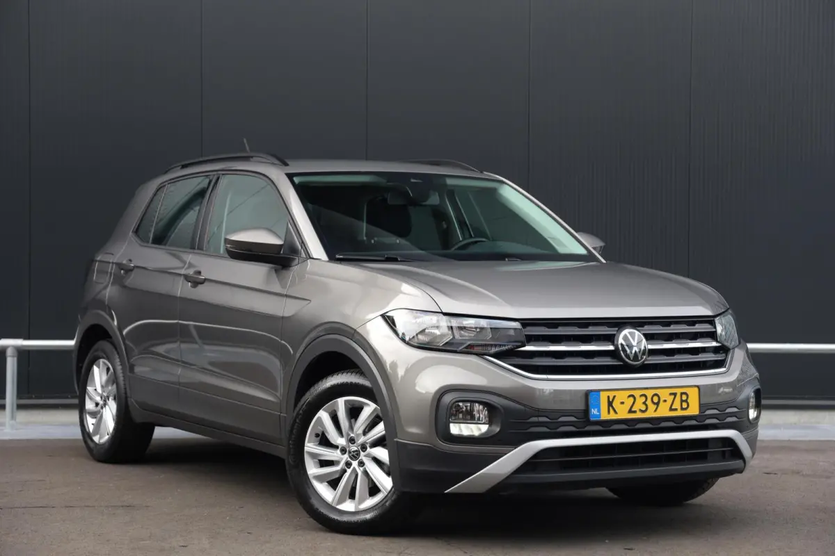 1.0 TSI 95pk Life Navigatie Airco Adaptieve Cruise 16 inch DAB+ CarPlay NL-Auto
