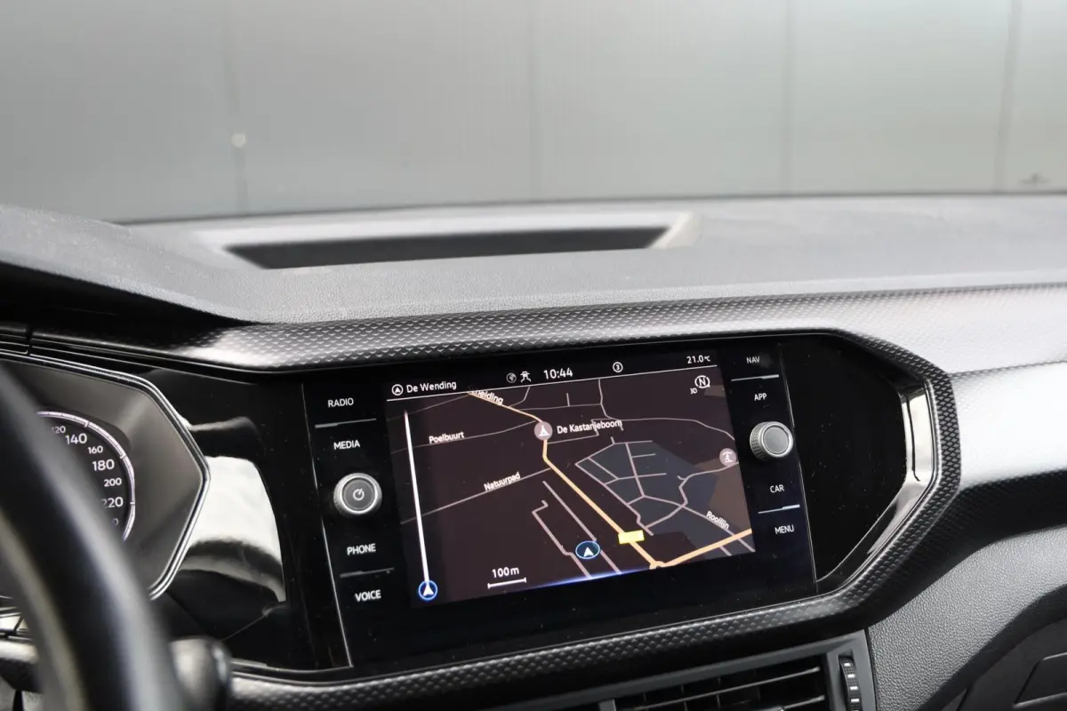 1.0 TSI 95pk Life Navigatie Airco Adaptieve Cruise 16 inch DAB+ CarPlay NL-Auto