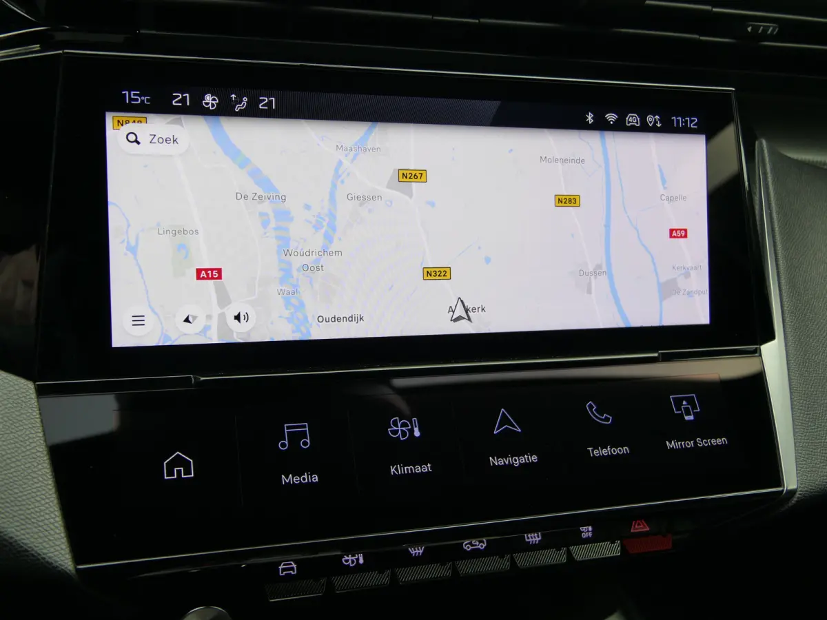 1.6 Plug-in Hybrid 225 GT | Black Pack | LMV 18'' | Camera