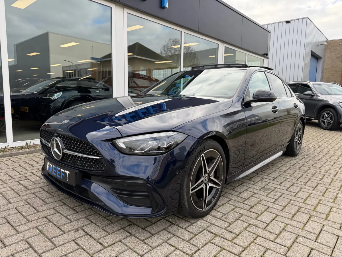 180 AMG Line Nieuw model | Schuifdak