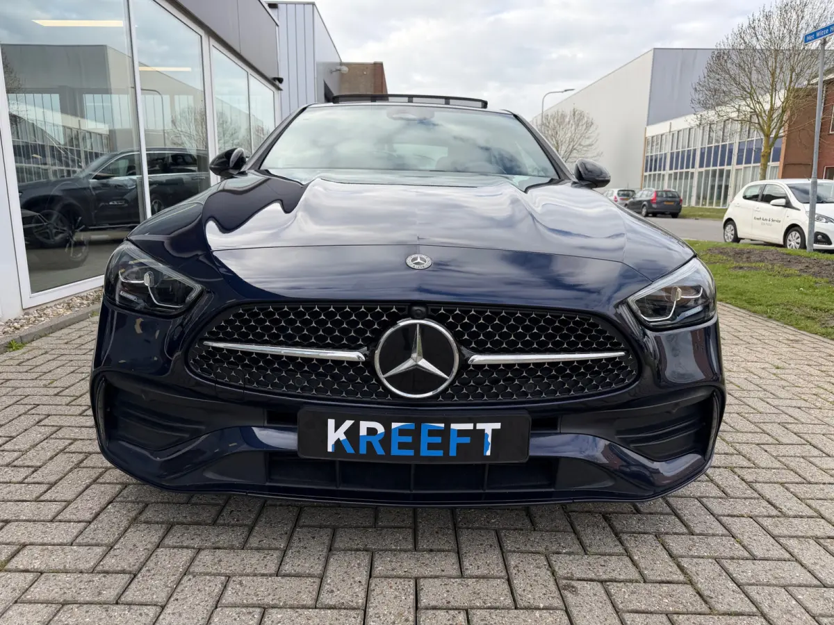 180 AMG Line Nieuw model | Schuifdak