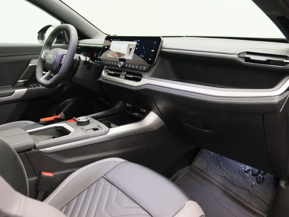 First Edition 74 kWh | 360 camera | Focal premium audio | stoel verwarming-ventilatie |