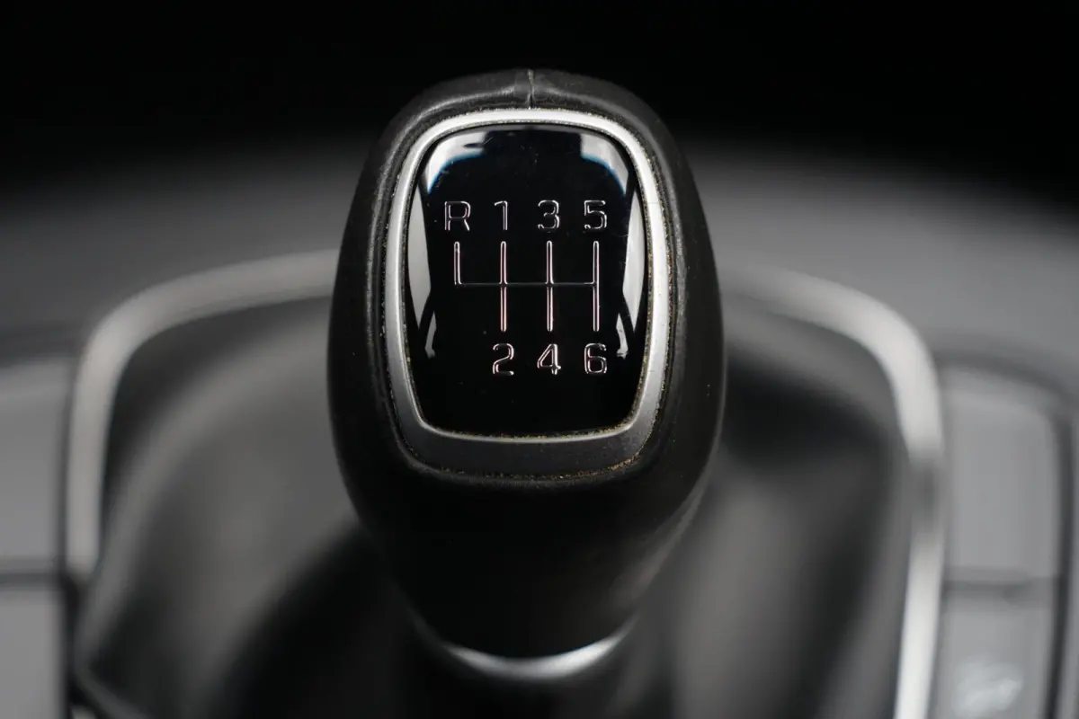 1.0 T-GDI Comfort, CarPlay, cruise, cam. trekh.