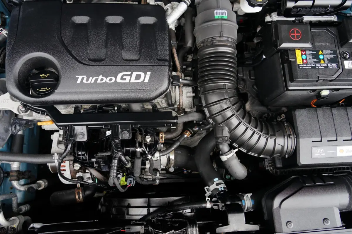 1.0 T-GDI Comfort, CarPlay, cruise, cam. trekh.
