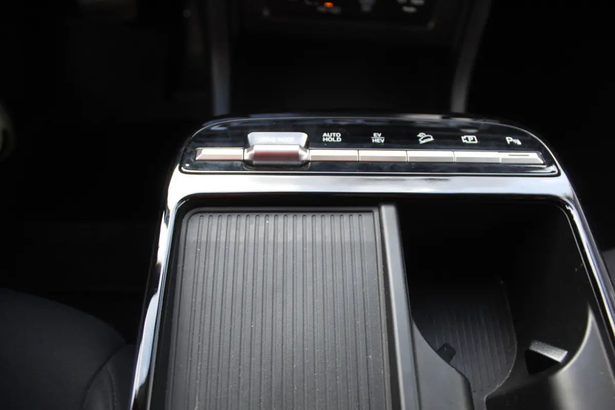 1.6 T-GDI PHEV i-Motion Parkeercamera l Applecarplay /Android auto l Keyless