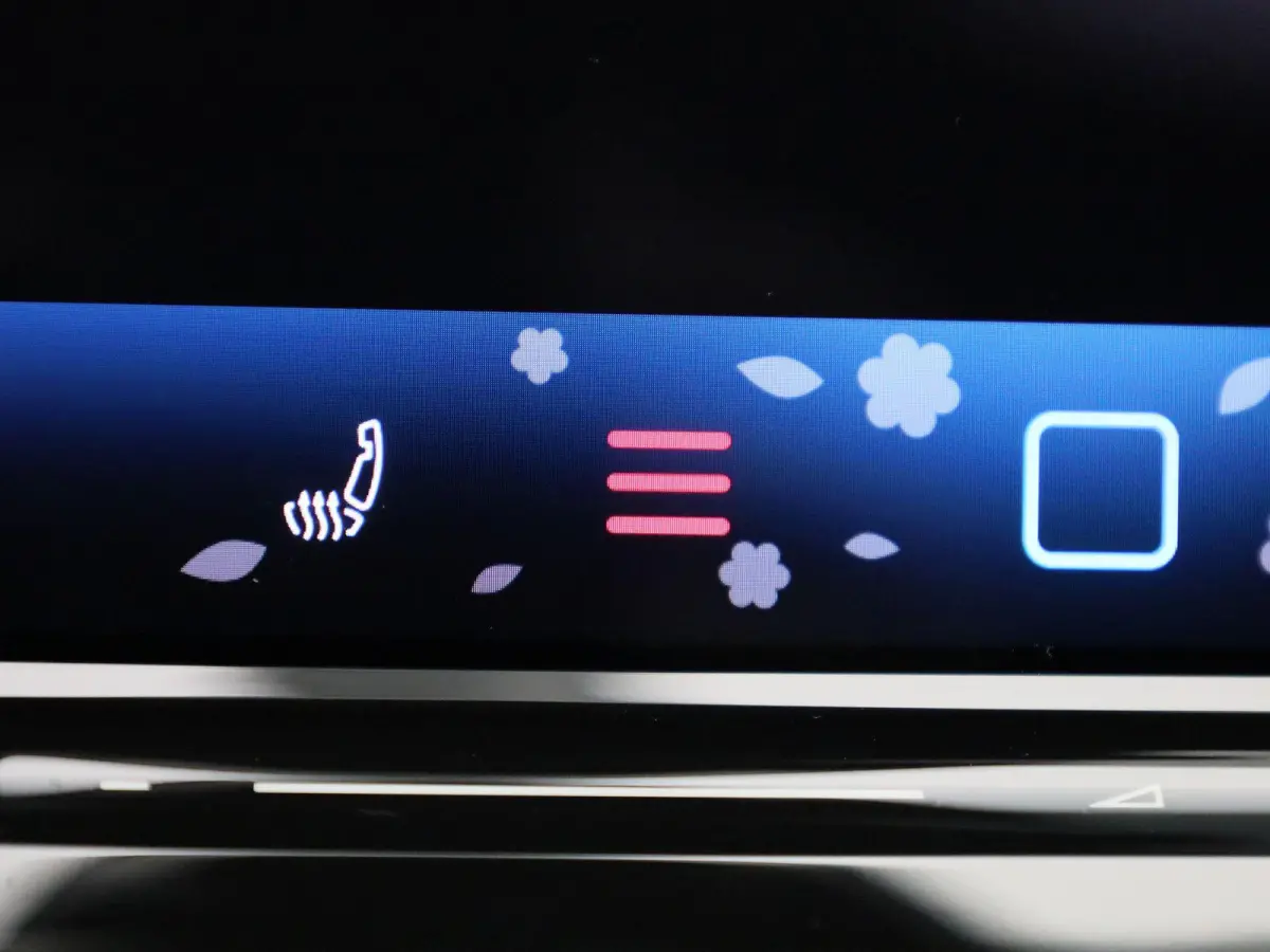 Pro Limited Edition 77 kWh 286 PK | 20" Lichtmetalen velgen | Black Style | Apple Carplay | Navigatie | 360 Camera | Achterklep elektrisch | Head-up display | Memory stoelen | Ruiten getint 