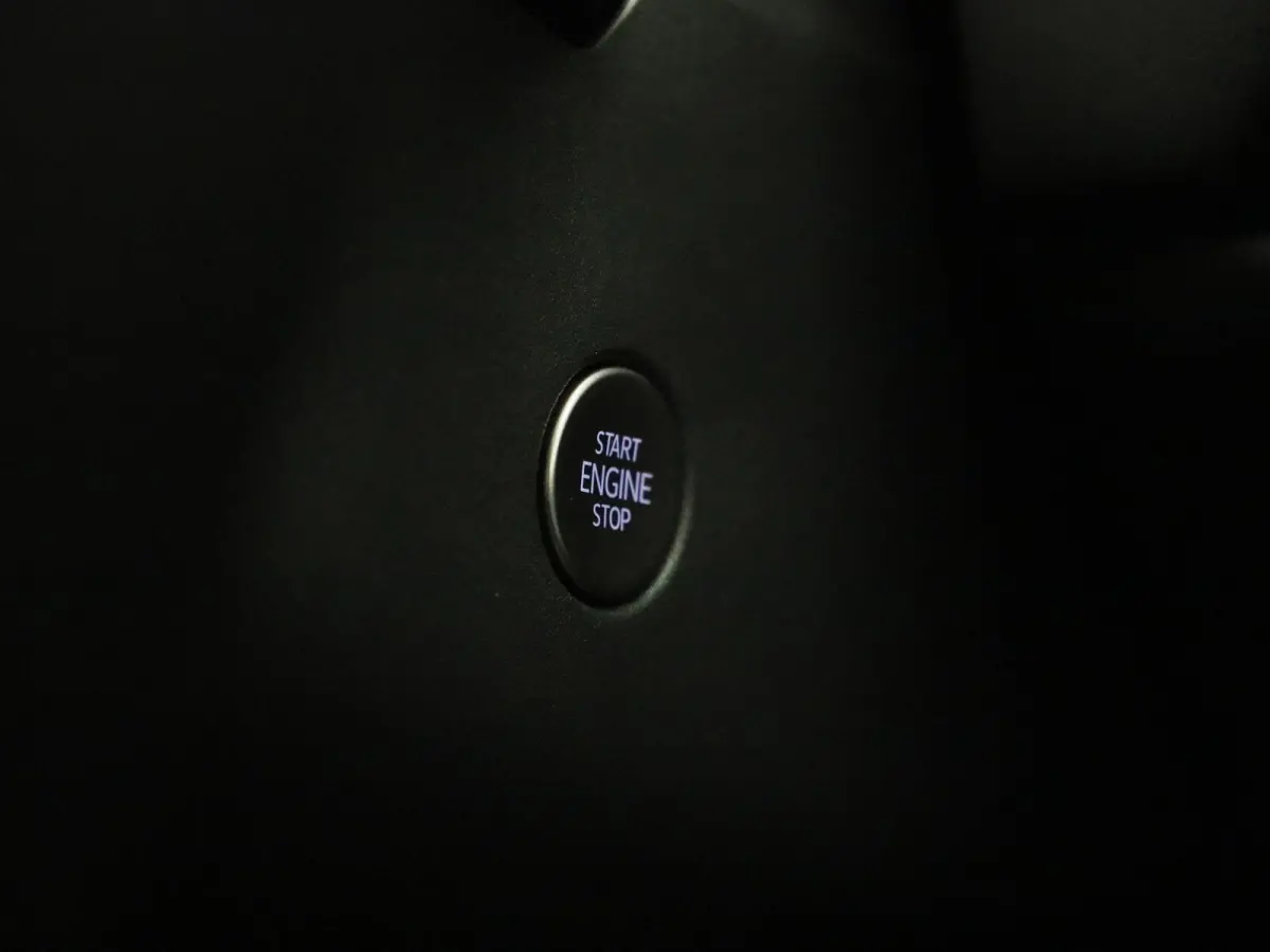 Pro Limited Edition 77 kWh 286 PK | 20" Lichtmetalen velgen | Black Style | Apple Carplay | Navigatie | 360 Camera | Achterklep elektrisch | Head-up display | Memory stoelen | Ruiten getint 