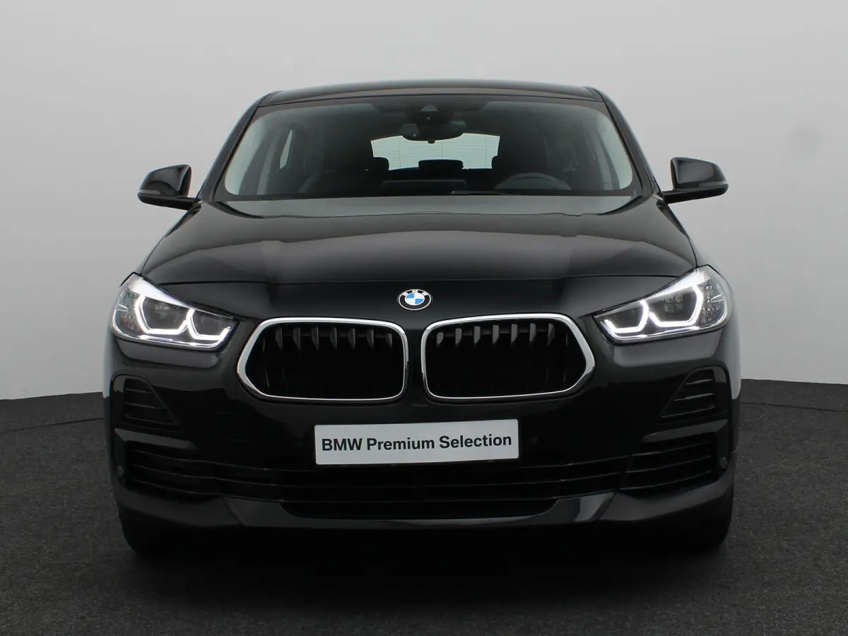 xDrive25e Spiegels Elektrisch Inklapbaar | SoH 92% | Achteruitrijcamera | Verwarmde Stoelen | Park Assistant | Head-Up Display | 17''