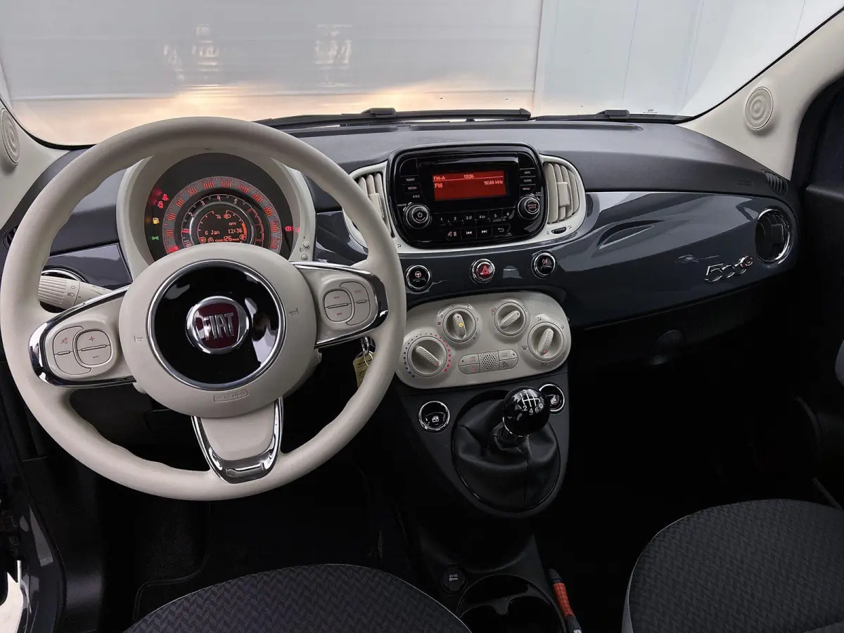 1.0 Hybrid Pop | Airco | Parkeersensoren | Cabrio!