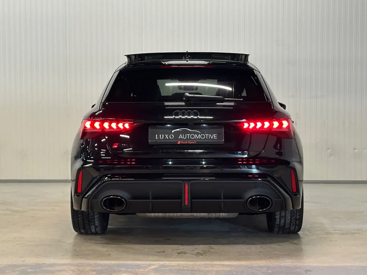 2.5 TFSI RS 3 quattro | FACELIFT | HUD | SONOS | KUIPSTOELEN | FULL OPTIONS