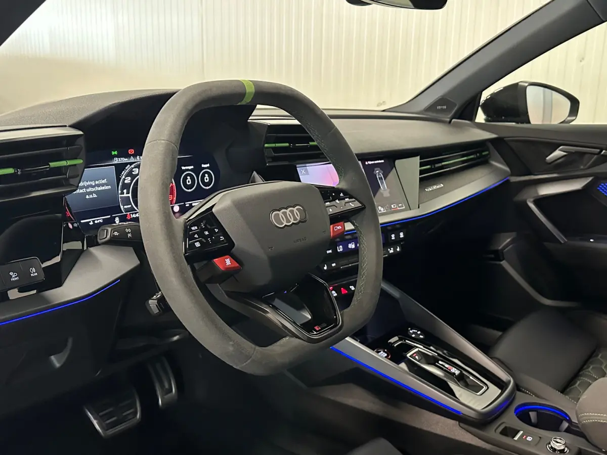2.5 TFSI RS 3 quattro | FACELIFT | HUD | SONOS | KUIPSTOELEN | FULL OPTIONS