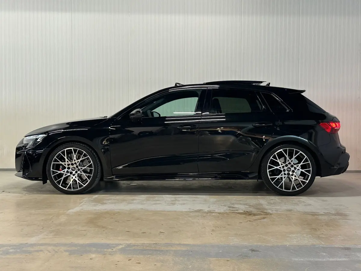 2.5 TFSI RS 3 quattro | FACELIFT | HUD | SONOS | KUIPSTOELEN | FULL OPTIONS