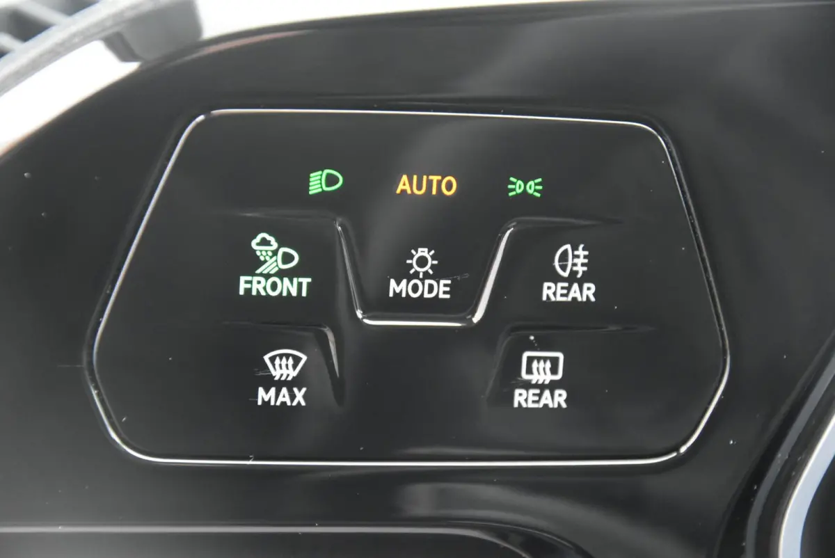 2.0 TDI 1st Edition Clima Camera Navi Cruise