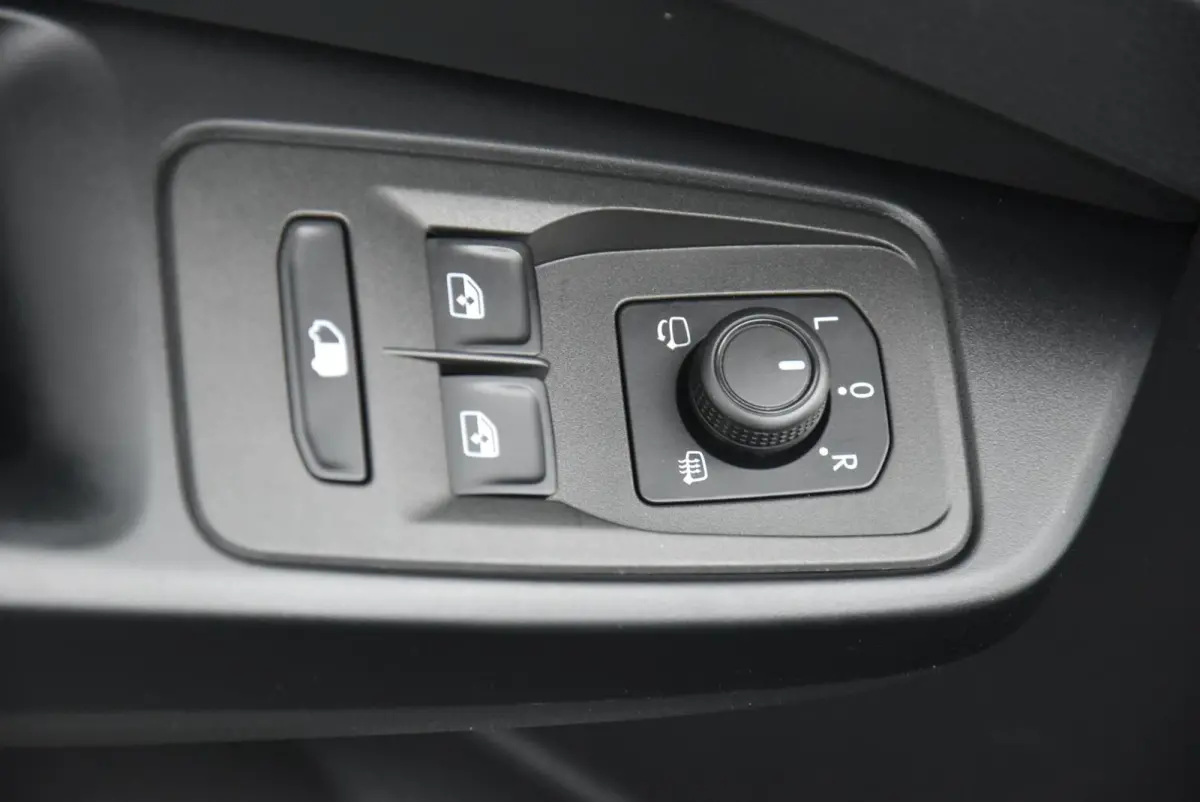 2.0 TDI 1st Edition Clima Camera Navi Cruise
