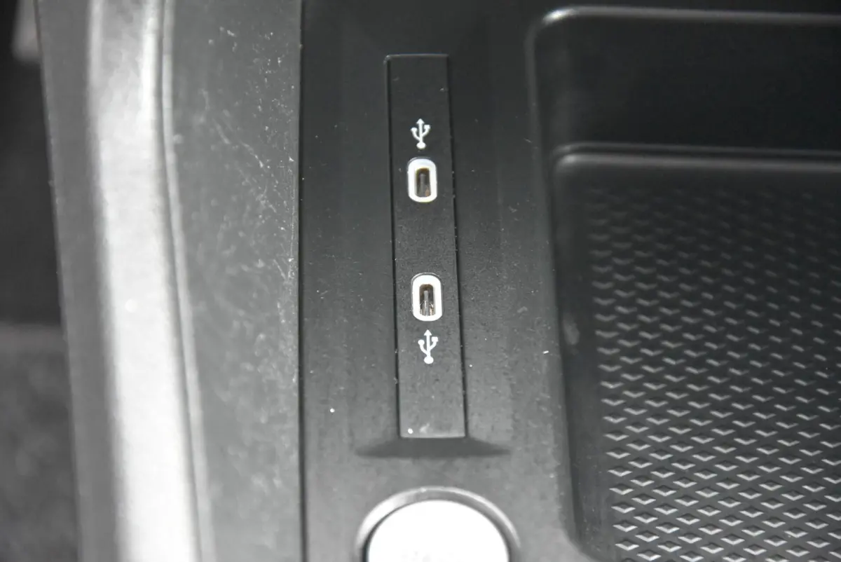 2.0 TDI 1st Edition Clima Camera Navi Cruise