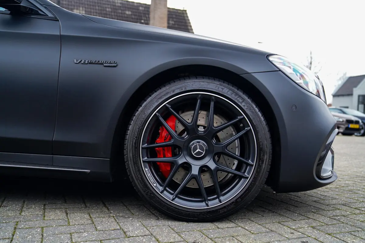 AMG 63 4Matic+ Lang Premium Plus | Burmester 3D | Panorama | Massage stoelen | Stoelkoeling | Carbon |