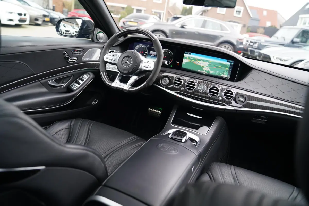 AMG 63 4Matic+ Lang Premium Plus | Burmester 3D | Panorama | Massage stoelen | Stoelkoeling | Carbon |