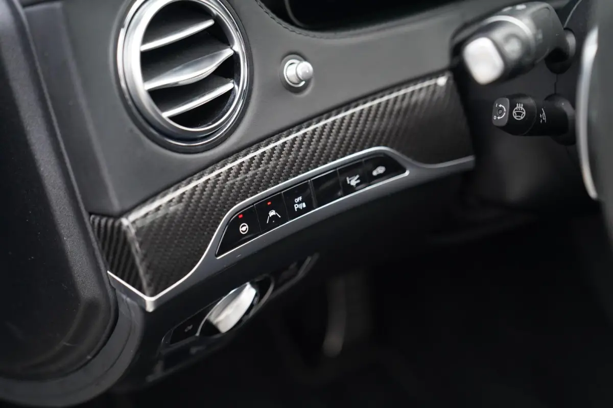 AMG 63 4Matic+ Lang Premium Plus | Burmester 3D | Panorama | Massage stoelen | Stoelkoeling | Carbon |