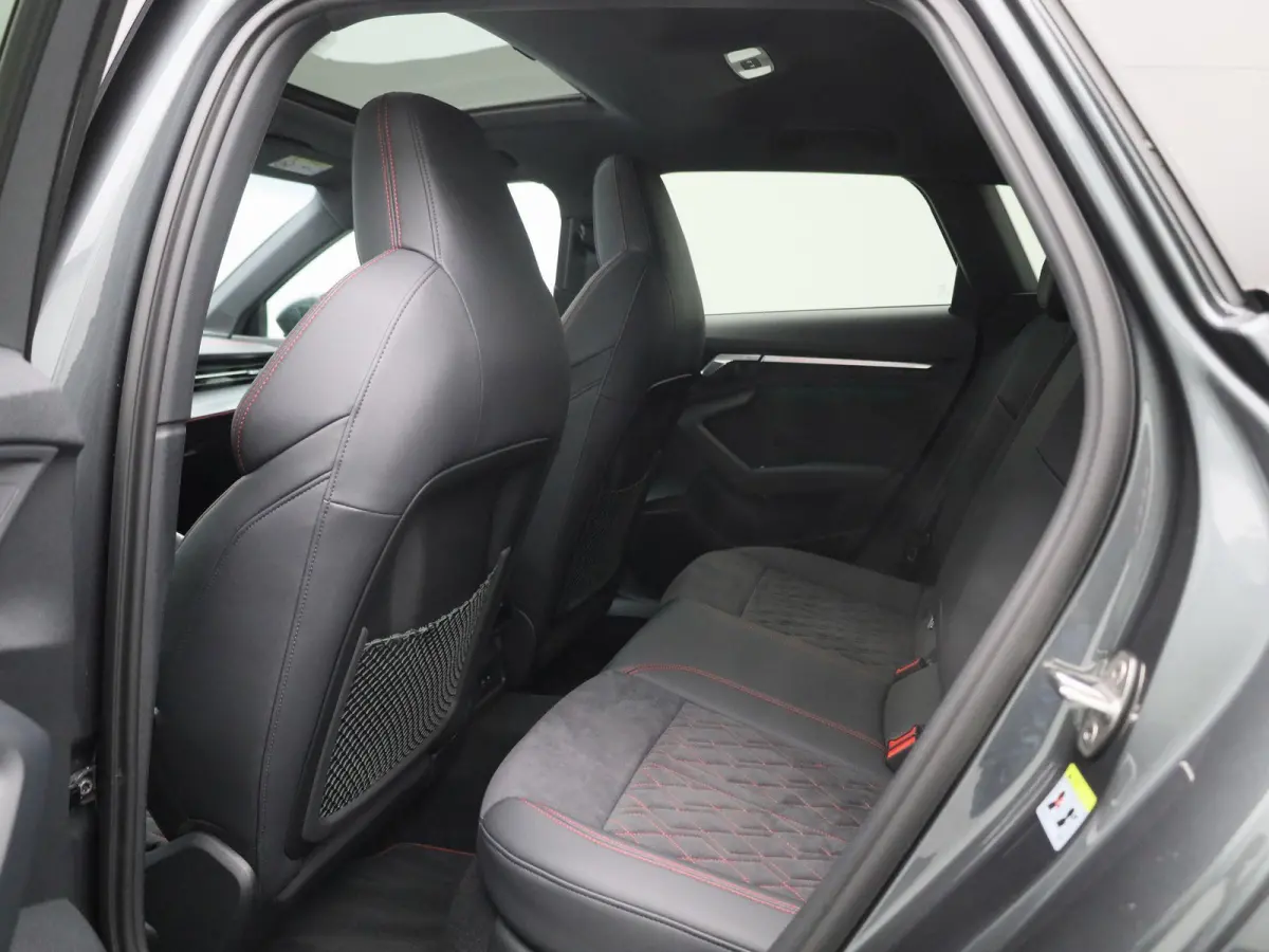 45 TFSI e S edition Competition 245 PK | S-line | Panoramadak | Automaat | Navigatie | Smartphone interface | Climate Control | Stoelverwarming | Lichtmetalen velgen |