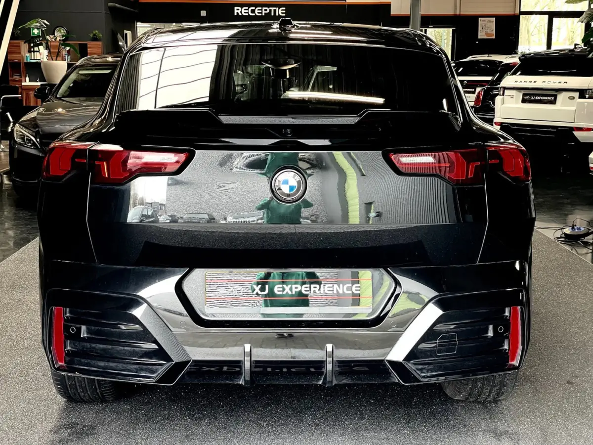 SDrive20i M-Sport Launch Edition NAP MASSAGE PANO GARANTIE EL.TREKHAAK