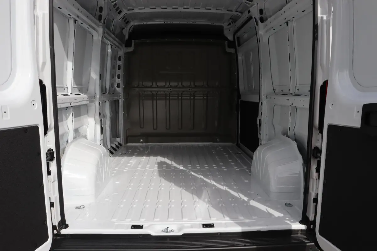 2.2 BlueHDi 140 S&S L2H2 3.5t Navi / Camera / Clima