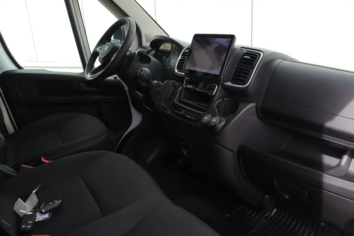 2.2 BlueHDi 140 S&S L2H2 3.5t Navi / Camera / Clima