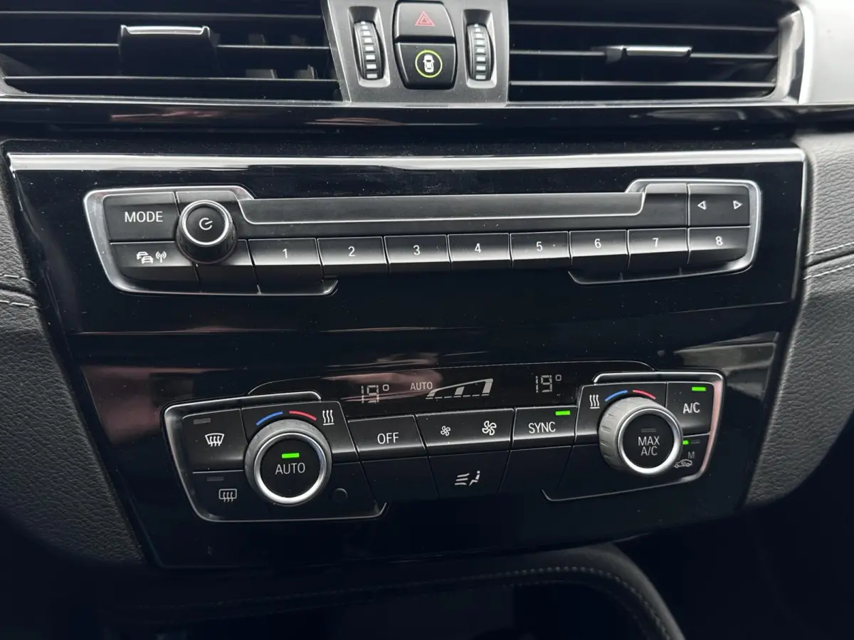 xDrive25e Lounge Led, Climat, Camera, Navi, LM..